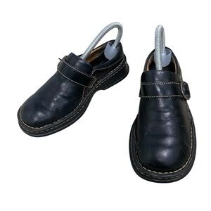 Born Women’s Slides Mules Size 7 Black